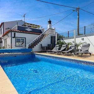 Da Encosta - Private - Heated Swimming Pool - By Bedzy Villa